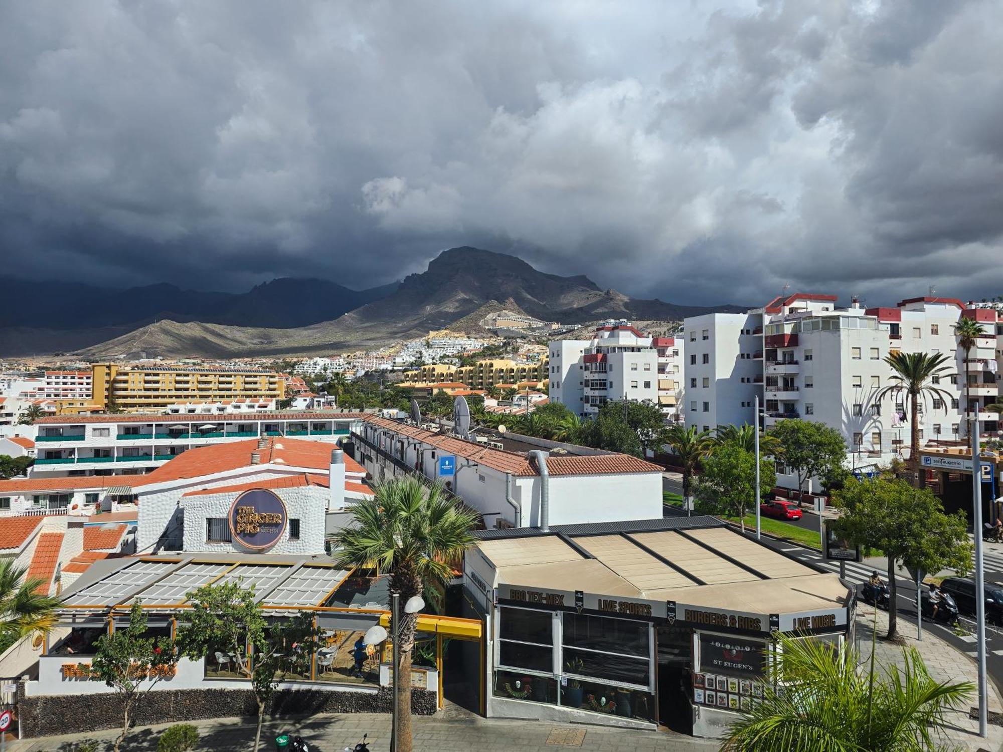 Sunset In Los Geranios By Helloapartments Costa Adeje Dış mekan fotoğraf